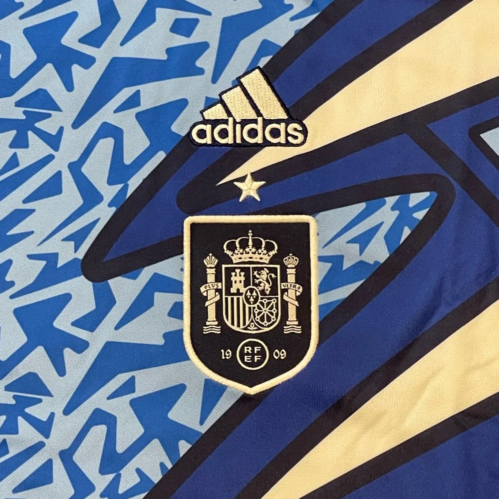 ⚽️NEW ADIDAS Spain FEF Goalkeeper Soccer Jersey Mens size LARGE Loose Fit⚽️ - Picture 3 of 7